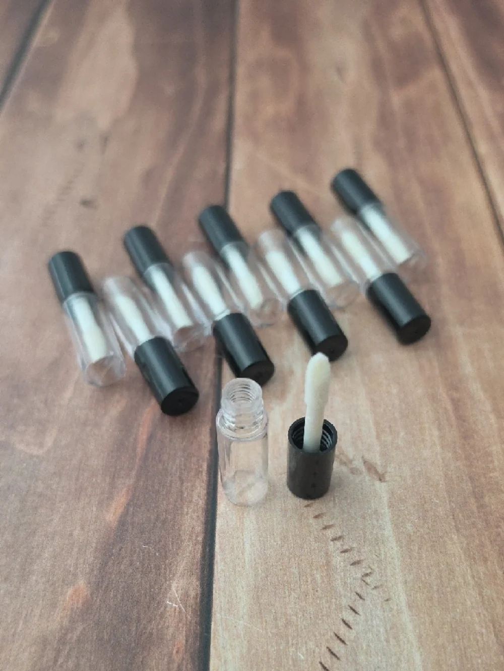 Set of 10 Clear Plastic Lipstick Samplers